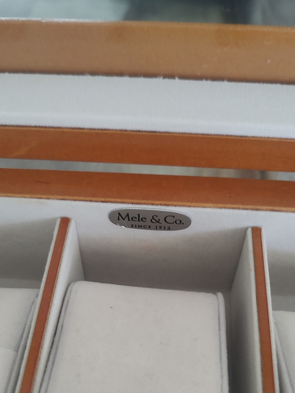 Mele And Co.Watch Box - Picture 6 of 13